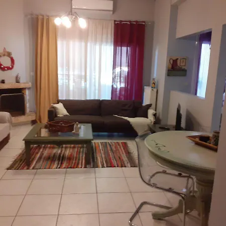 Apartment Pet Friendly Alexandras House