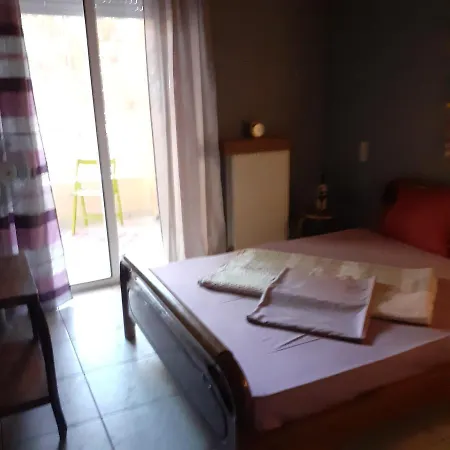 Pet Friendly Alexandras House Apartment *